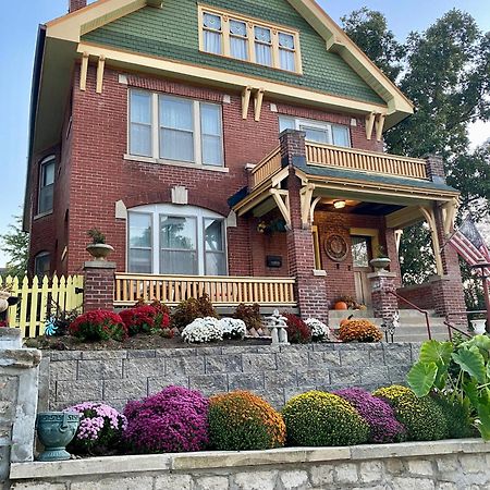 The Edmond An 1887 Arts & Crafts Gem St. Joseph Exterior foto